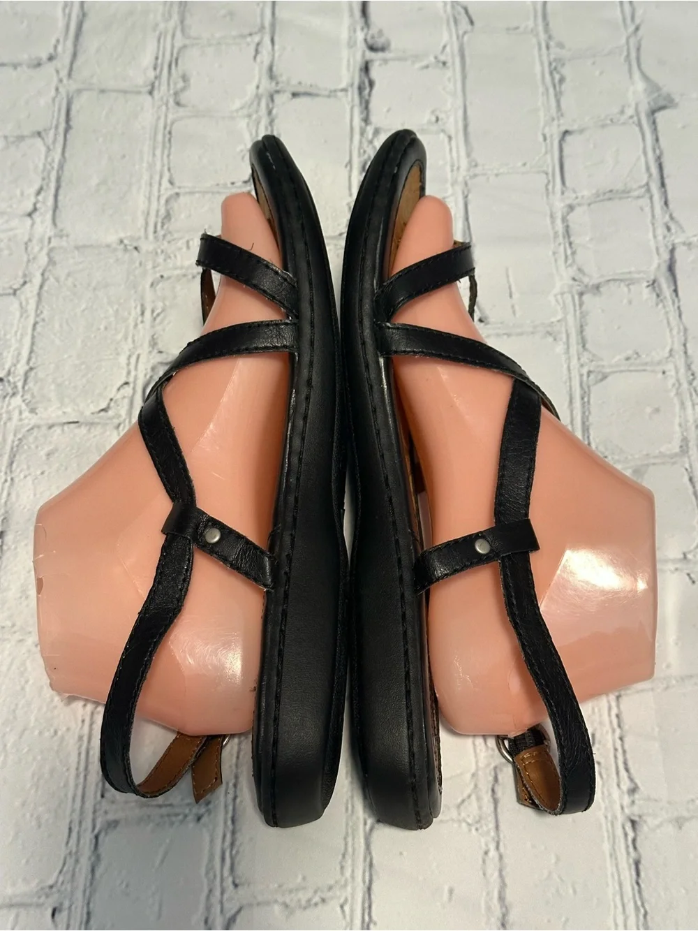 Black Strappy Women's Sandals - Classic Casual Style